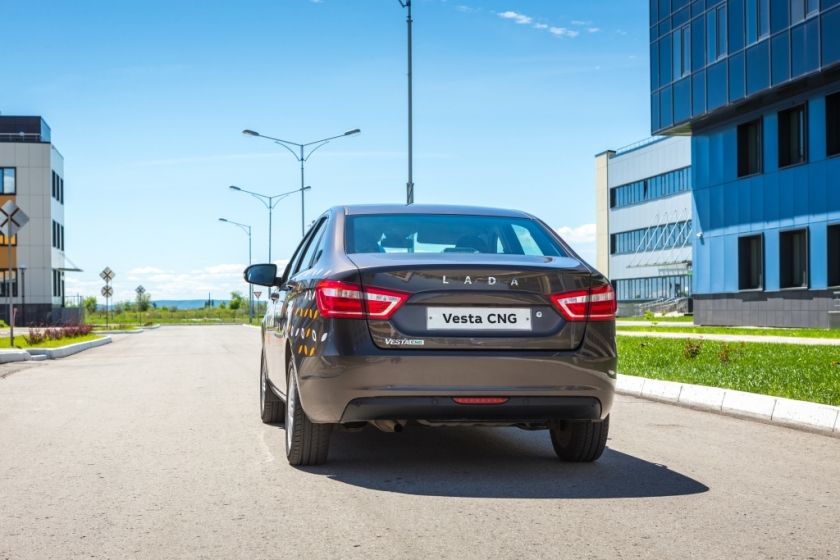 LADA Vesta получила битопливную версию
