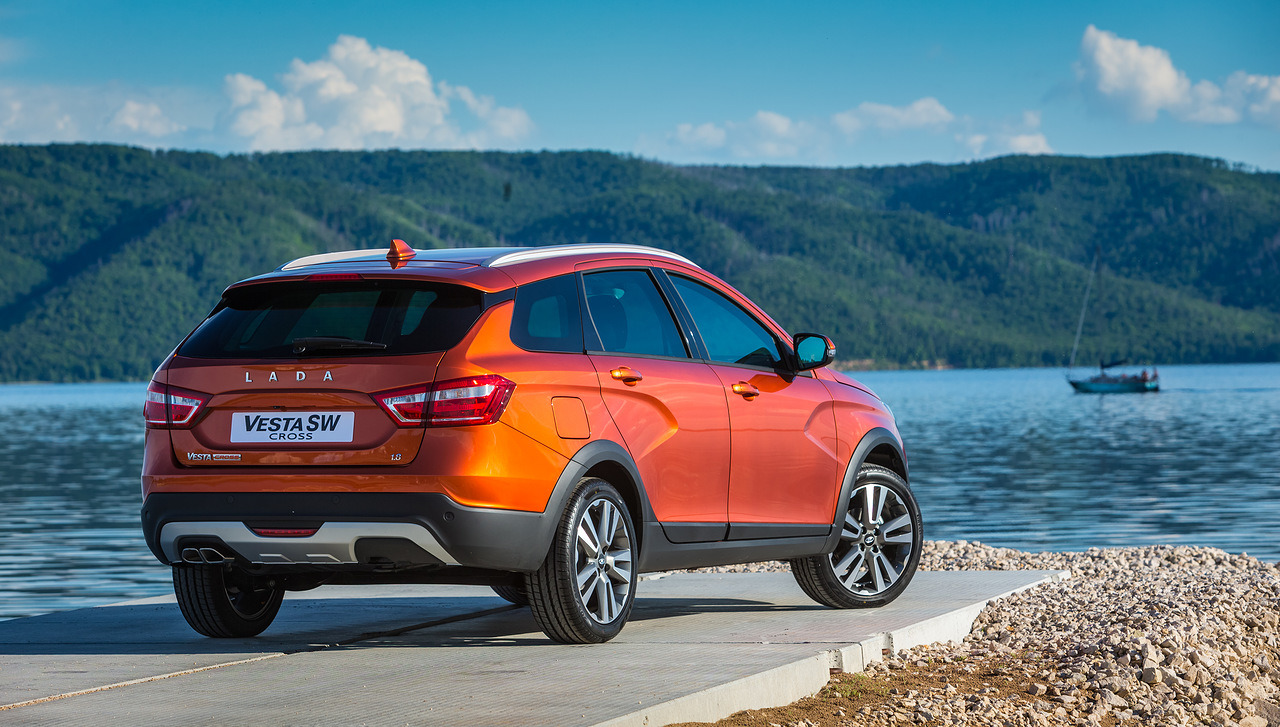 LADA ломает стереотипы: LADA Vesta SW Cross и LADA Vesta SW
