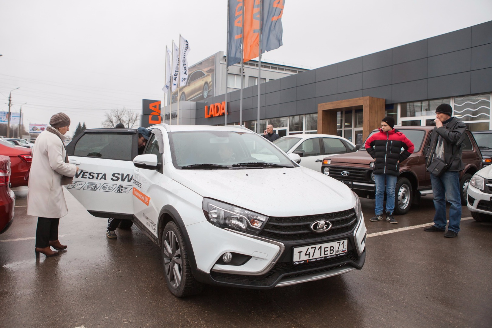 Презентация LADA Vesta SW и Vesta SW Cross: фотоотчет